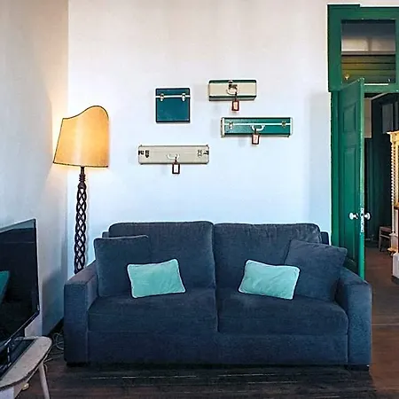 Boutique Taghostel Hostel Lagos
