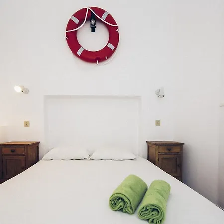 Boutique Taghostel Albergue *